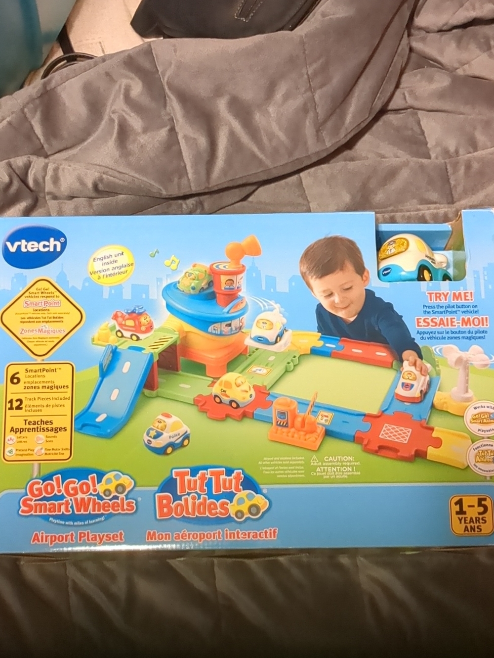 VTech Go! Go! Smart Wheels Tut Tut Bolides Airport Playset – Blue/Green